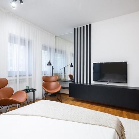 Wonderful Victorie Apartment بوخارست المظهر الخارجي الصورة