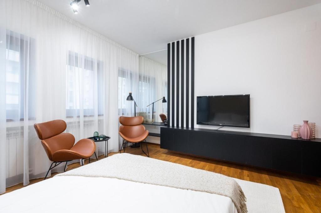 Wonderful Victorie Apartment بوخارست المظهر الخارجي الصورة